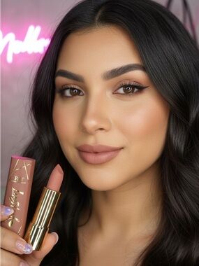 LAST ONE - NEW Click Bullet Nude Matte Lipstick by Romantic Beauty #16